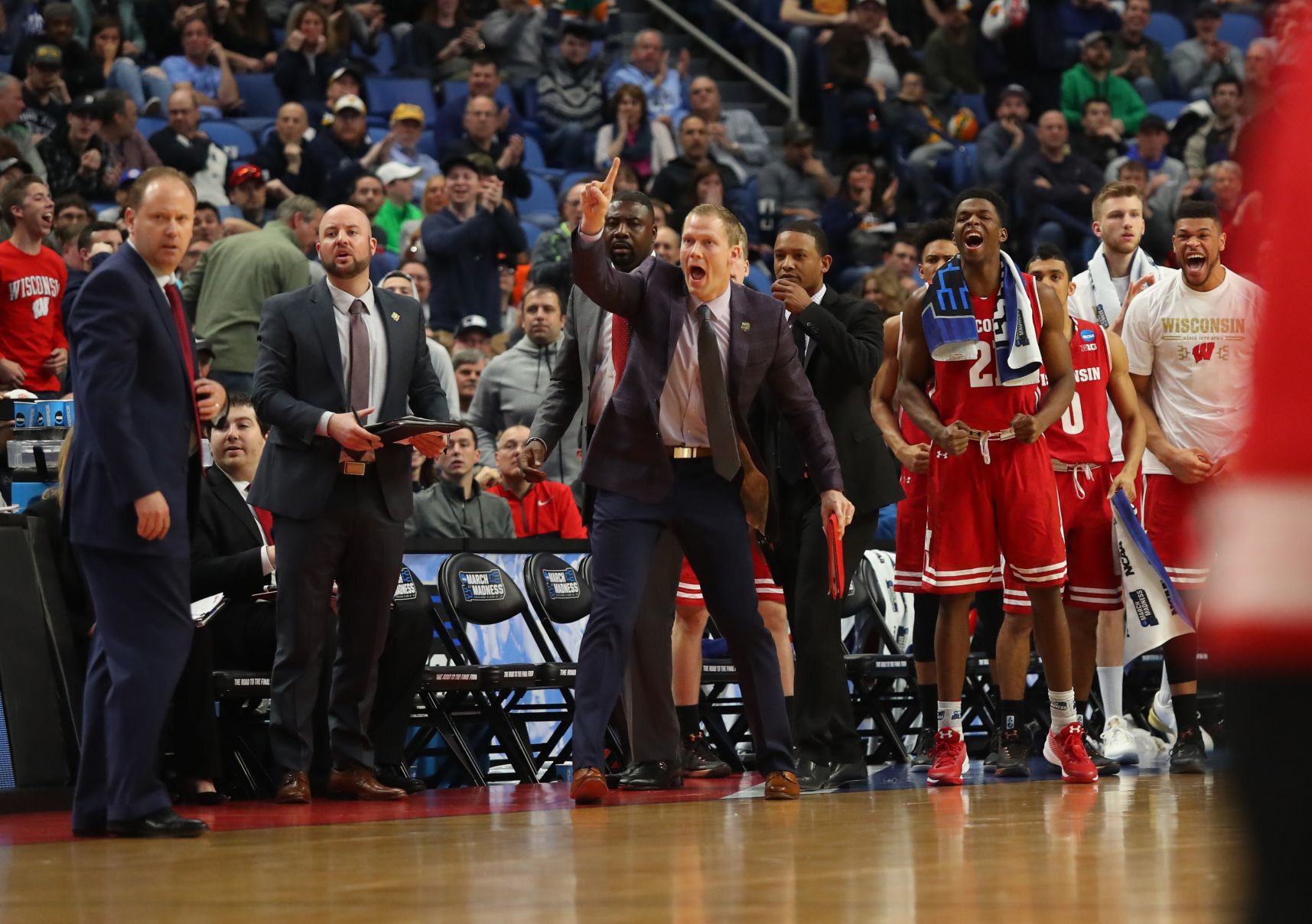 Badgers 65, Wildcats 62